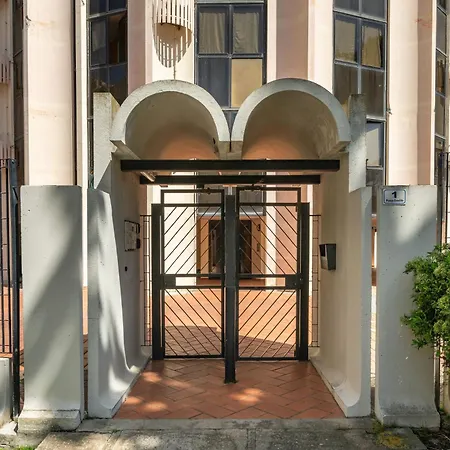 Con Parcheggio Privato カリアリ