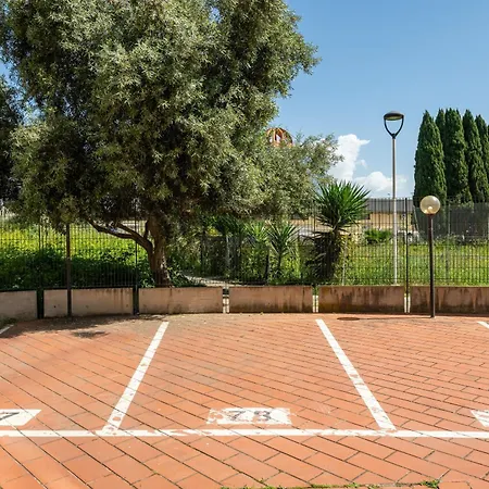 Con Parcheggio Privato *